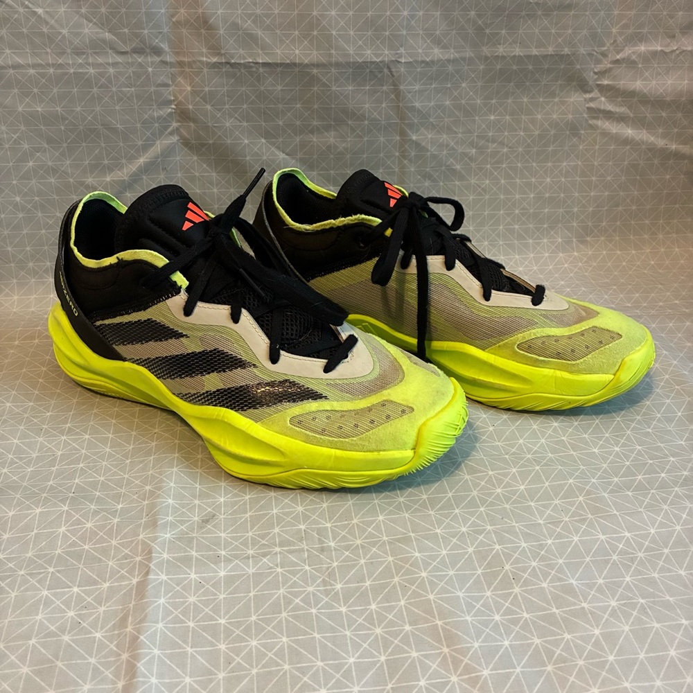 Adidas AdiZero Lightstrike 2.0 Basketball‎ Shoes 7.5
